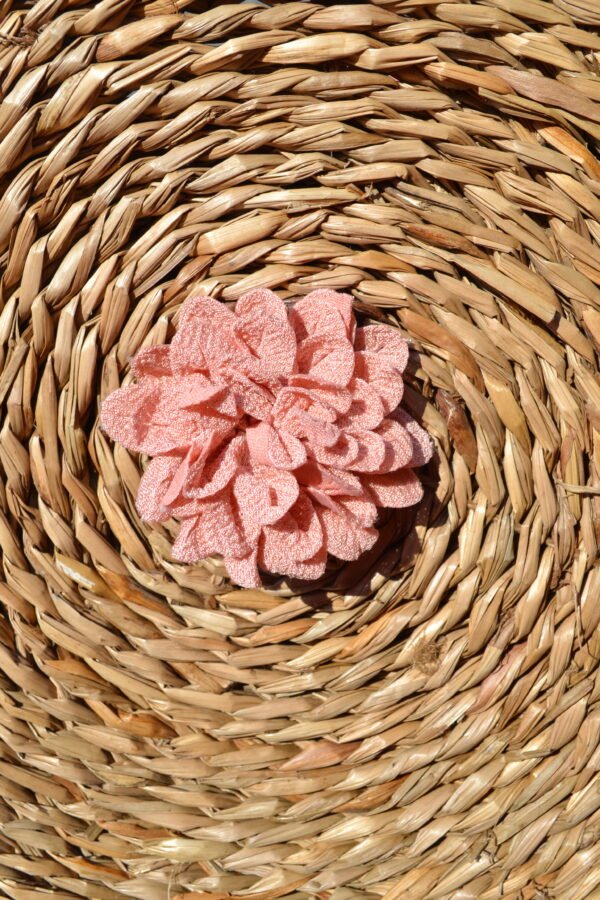 Roze bloem alligator clip