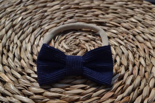 Donker blauwe strik ~ haarband