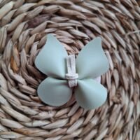 Mint groene vlinder alligator clip